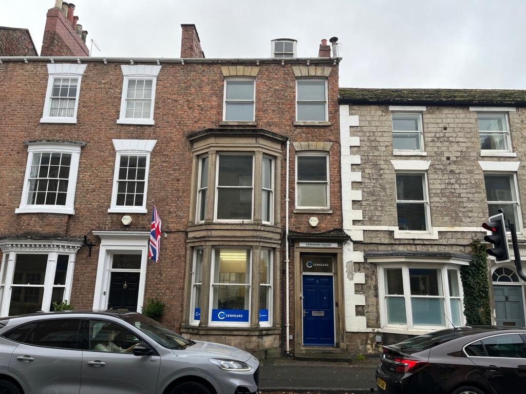 4 bedroom terraced house