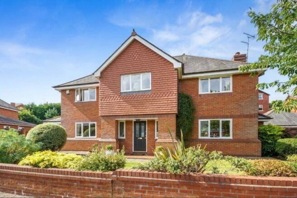 Main image of property: Westbourne Gardens, Southport, PR8 2EZ