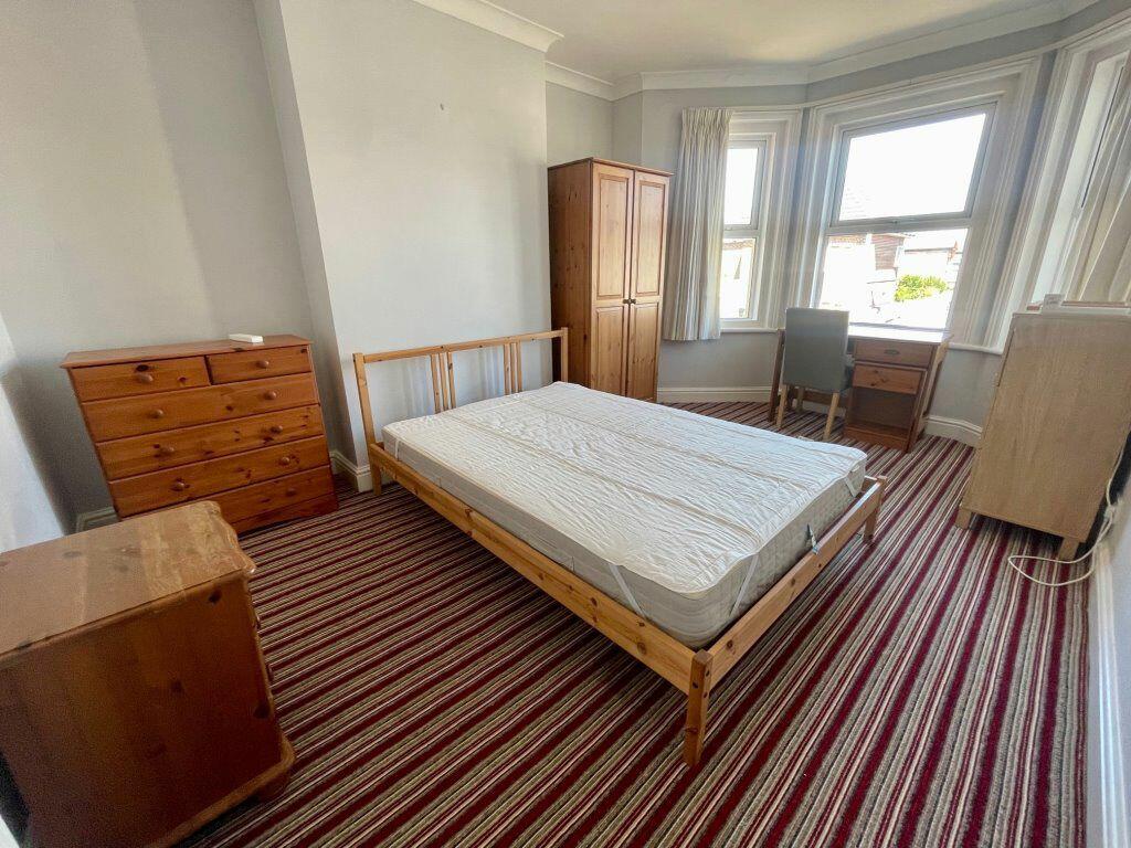 Additional property image - FIVE DOUBLE BEDROOM STUDENT HOUSE (P02821)