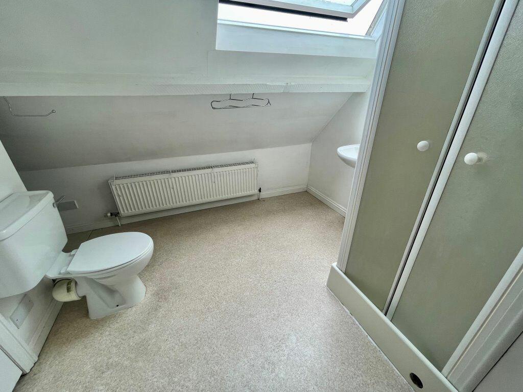 Additional property image - FIVE BEDROOM STUDENT MAISONETTE, WINTON (P05927)