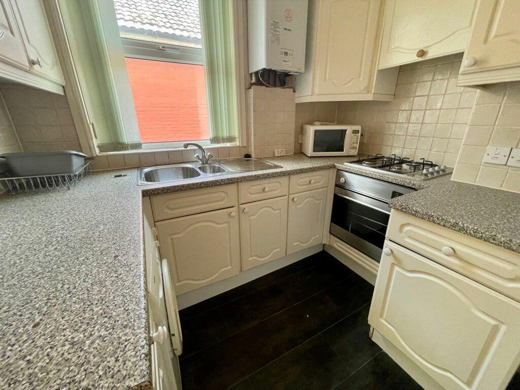 Additional property image - STUDENT THREE BEDROOM, CHARMINSTER (P01409)