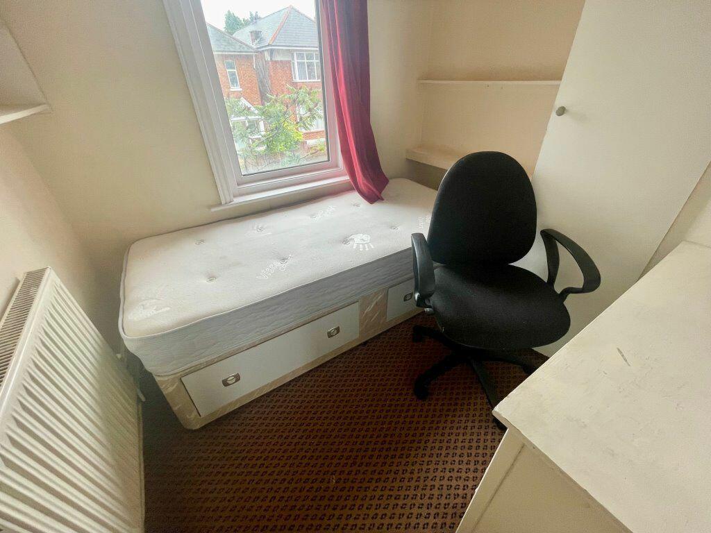 Additional property image - STUDENT FOUR DOUBLE BEDROOM, WINTON (P03205)