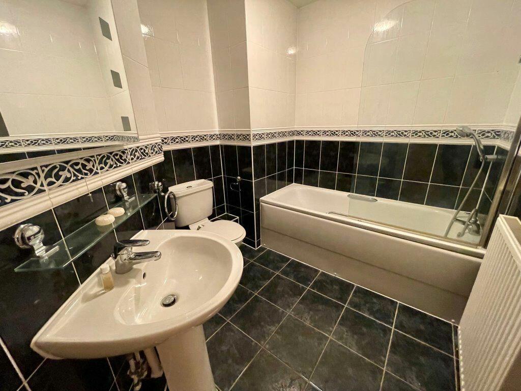 Additional property image - STUDENT FOUR DOUBLE BEDROOM, BOSCOMBE