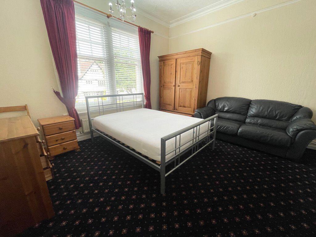 Additional property image - TWO BEDROOM STUDENT FLAT, MEYRICK PARK