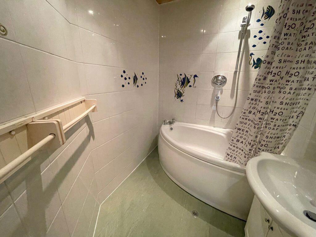 Additional property image - TWO BEDROOM STUDENT FLAT, MEYRICK PARK