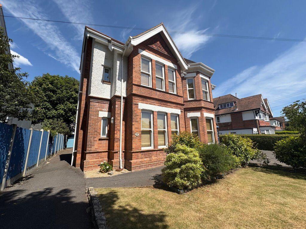 Main image of property: PORTCHESTER ROAD, CHARMINSTER (P07815)
