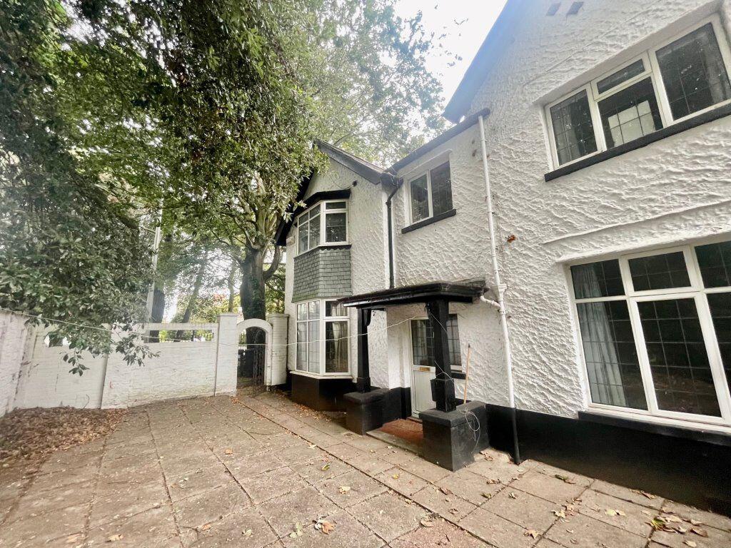 Main image of property: STUDENT SIX DOUBLE BEDROOMS, BOURNEMOUTH (17GER)