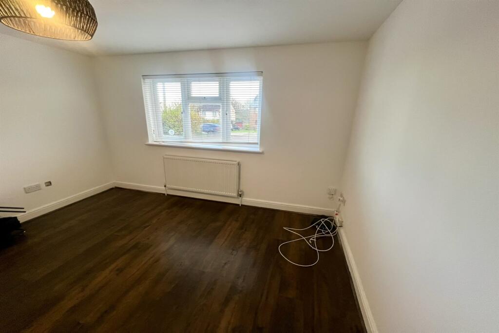 Additional property image - Imperial Way, BR7