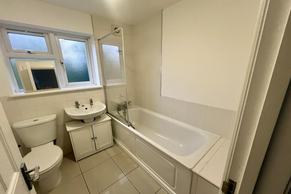 Additional property image - Imperial Way, BR7