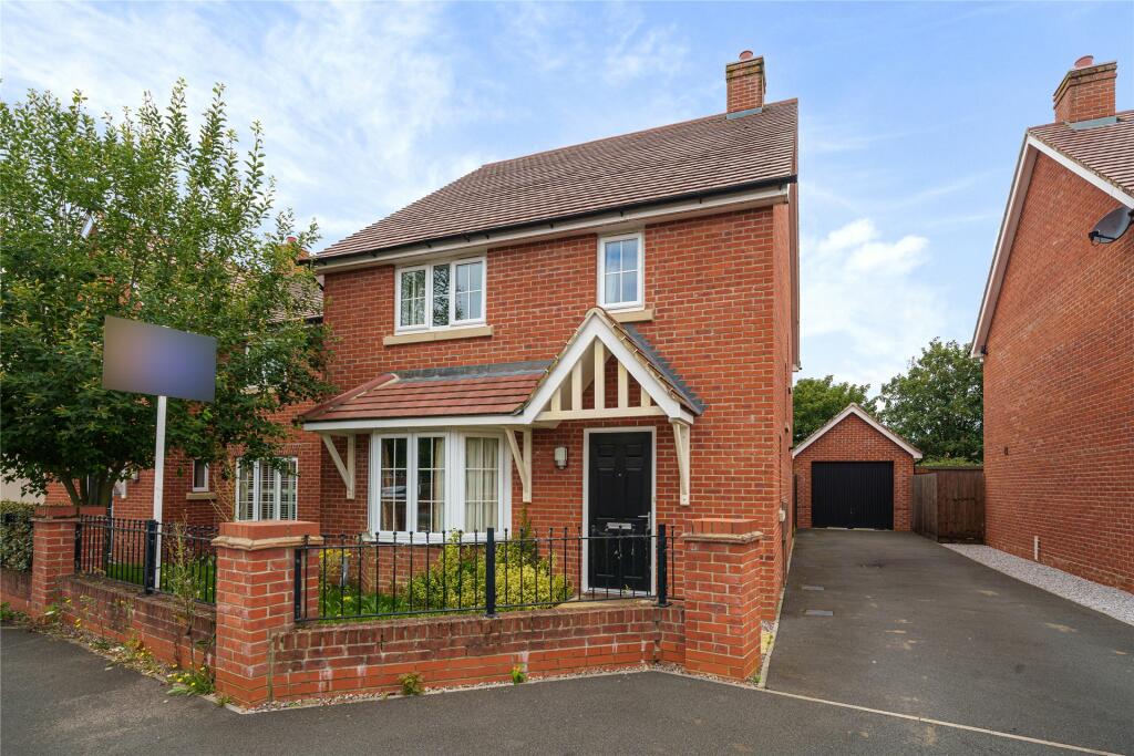 4 bedroom detached house for sale in Gold Furlong, Marston Moretaine