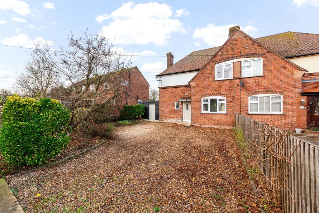 Main image of property: Old Road, Barton-le-Clay, Bedford, Bedfordshire, MK45
