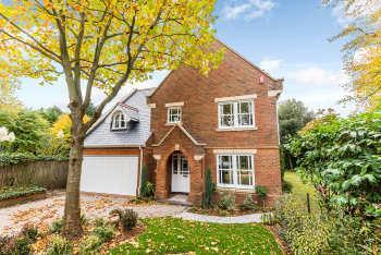 Main image of property: Upper Walk, Virginia Water, Surrey GU25 4SN