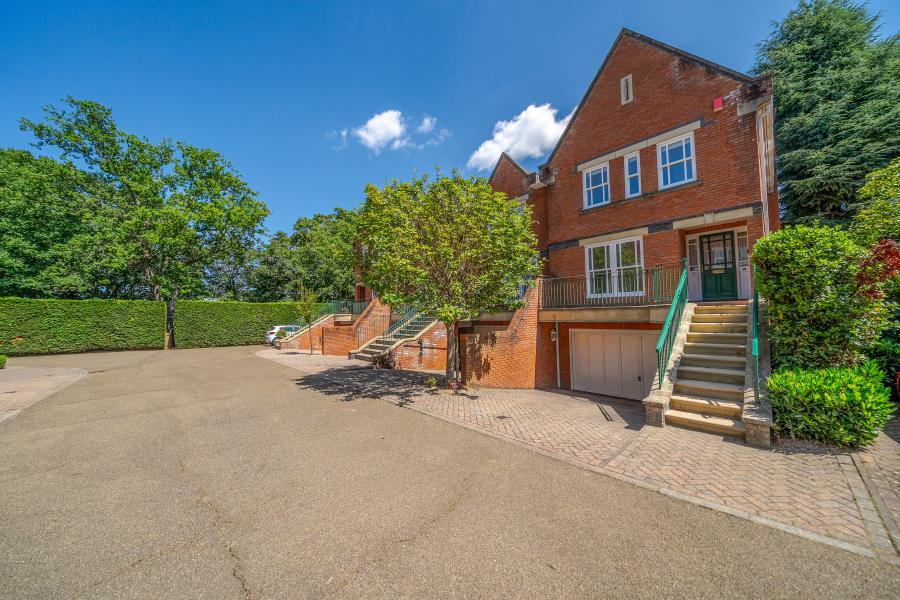 Main image of property: Chapel Square, Virginia Park, Virginia Water, Surrey, GU25 4SZ