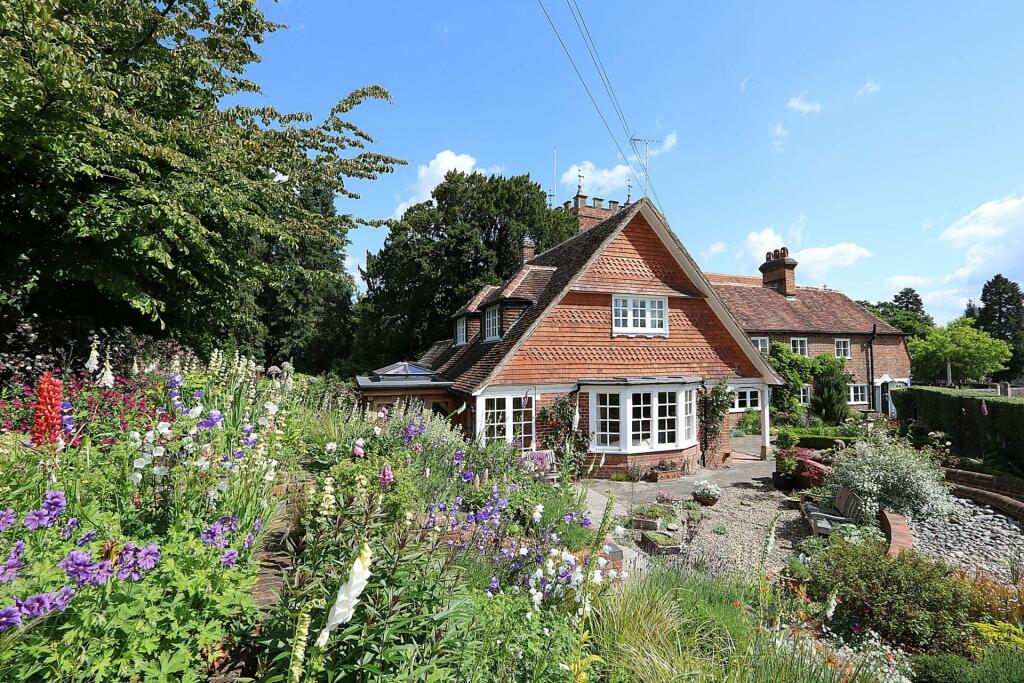 Main image of property: Pangbourne, Berkshire - Once the home of Wind in The Willows author Kenneth Grahame