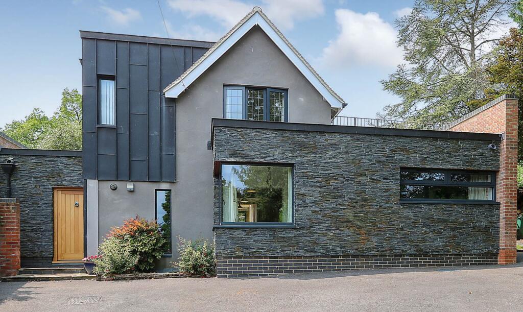 Main image of property: Riverview Road, Pangbourne