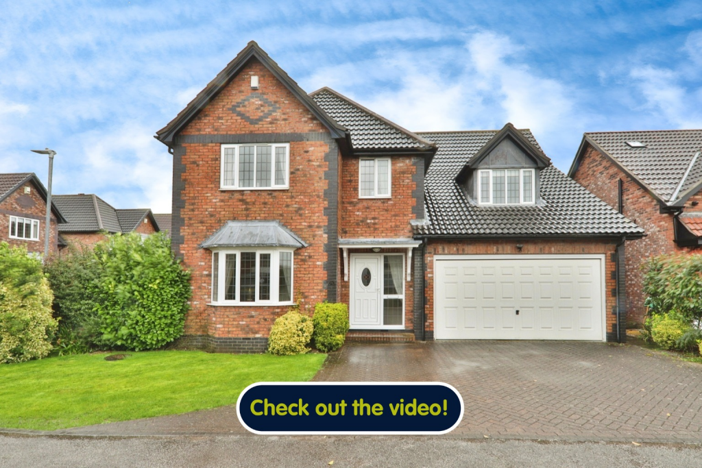 4 bedroom detached house for sale in Old Pond Place, North Ferriby