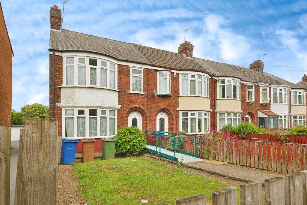 Main image of property: Kingston Road, Willerby, Hull, HU10 6AN