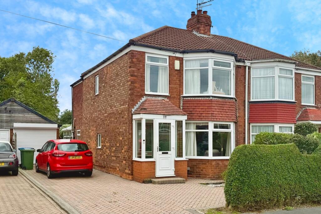 Main image of property: Fairfield Avenue, Kirk Ella, HU10 7UQ
