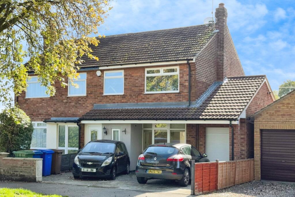 Main image of property: Blackthorn Lane, Willerby, Hull, East Riding of Yorkshire, HU10 6RB