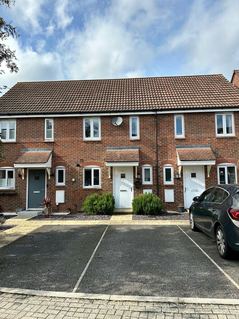 2 bedroom terraced house for sale in Maple Road, Didcot , OX11