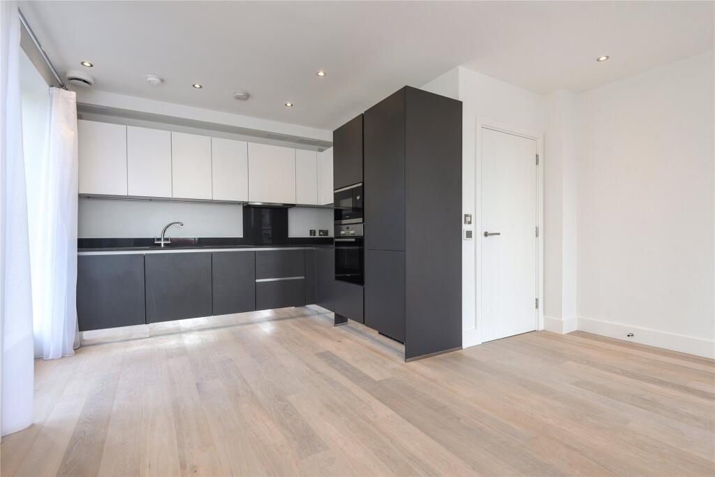 Main image of property: Deptford Bridge, The Glassworks, London, SE8
