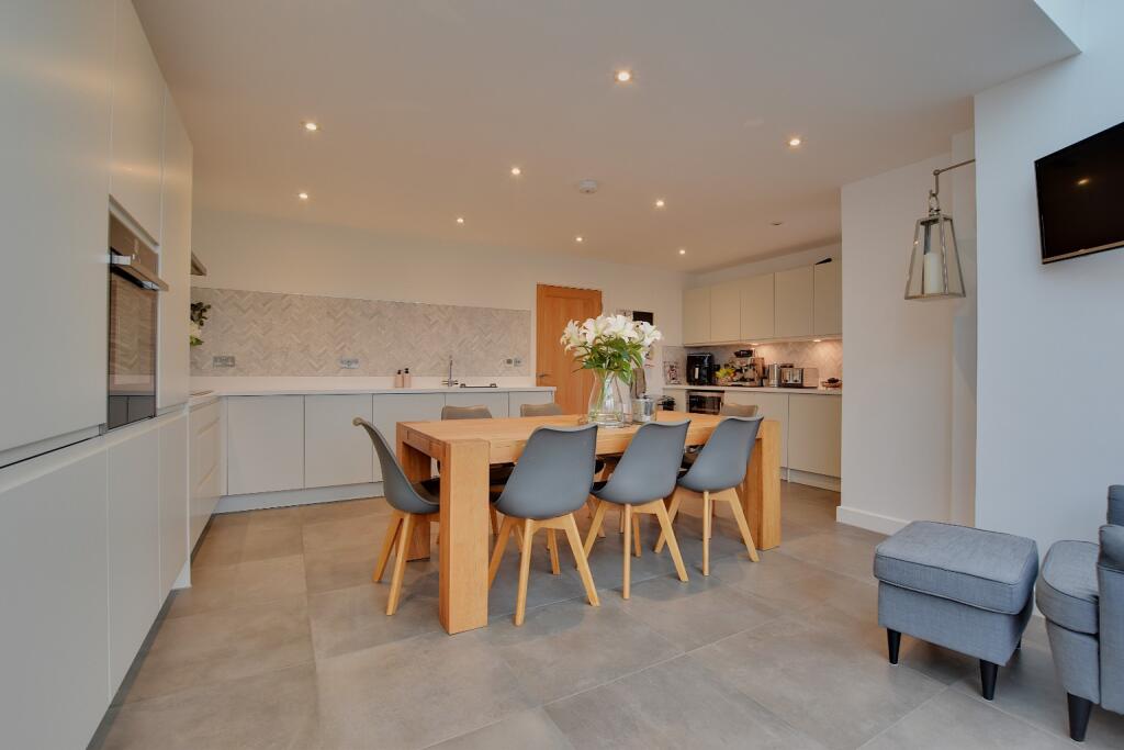 Additional property image - Maldon Road, Goldhanger