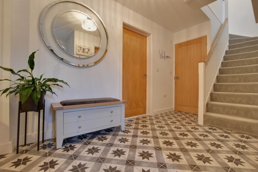 Additional property image - Maldon Road, Goldhanger