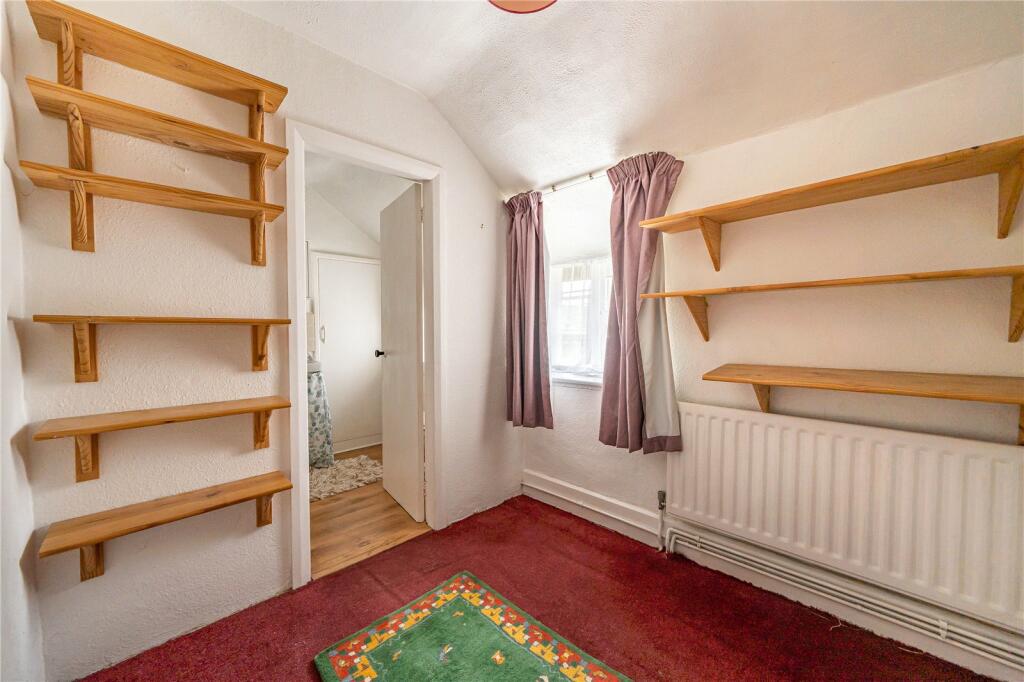 2 bedroom terraced house for sale in Clun Road, AstononClun, Craven