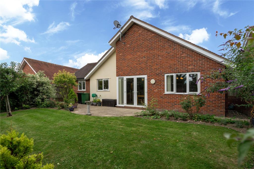 3 bedroom bungalow for sale in Roman Downs, Craven Arms, Shropshire, SY7