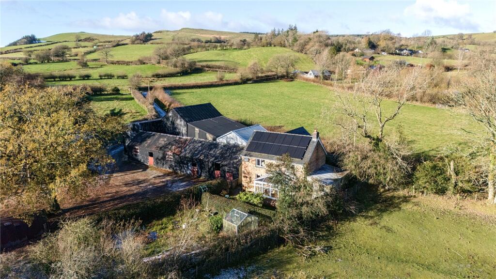 Main image of property: Trefeglwys, Caersws, Powys
