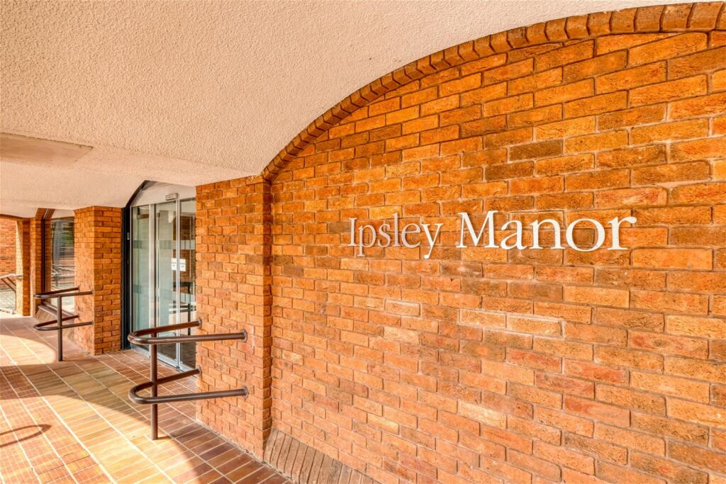 2 bedroom apartment for sale in Ipsley Manor, Berrington Close, Ipsley