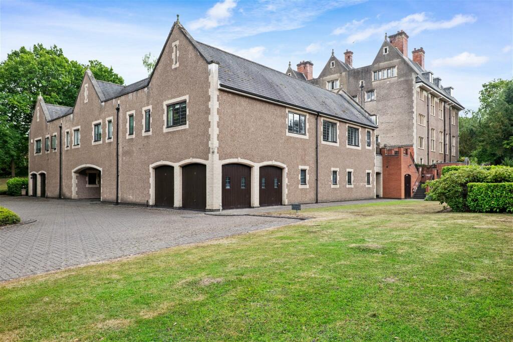 Additional property image - Purshall Close, Southcrest, Redditch B97 4PD
