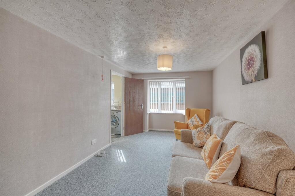Additional property image - Eastwood Court, Foregate Street, Astwood Bank B96 6BW
