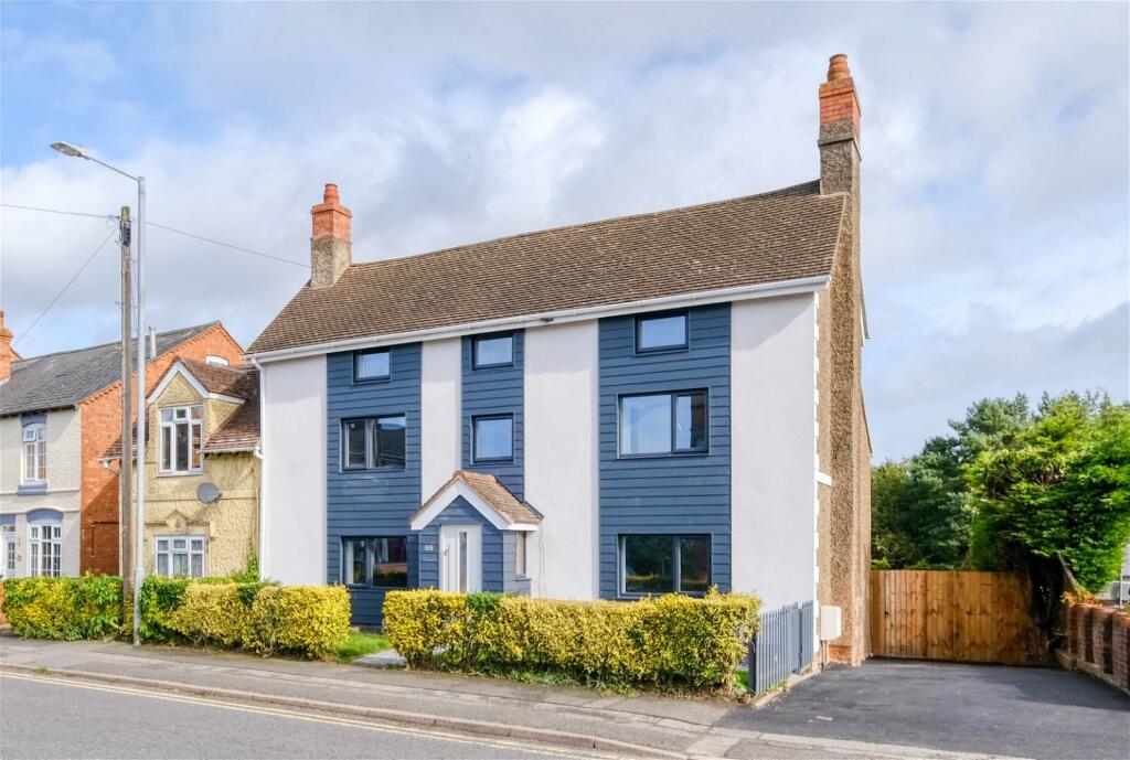 5 bedroom semidetached house for sale in Evesham Road, Crabbs Cross