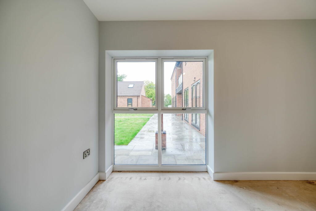 Additional property image - 3 Lion & Lamb Barns, Droitwich Road, Bradley Green B96 6RP