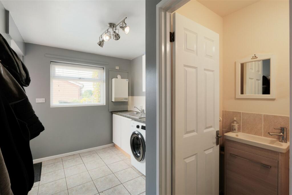 Additional property image - Jordans Close, Crabbs Cross, Redditch B97 5JD
