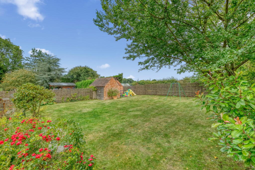 Additional property image - Keepers Cottage, Bradley Green, B96 6TQ
