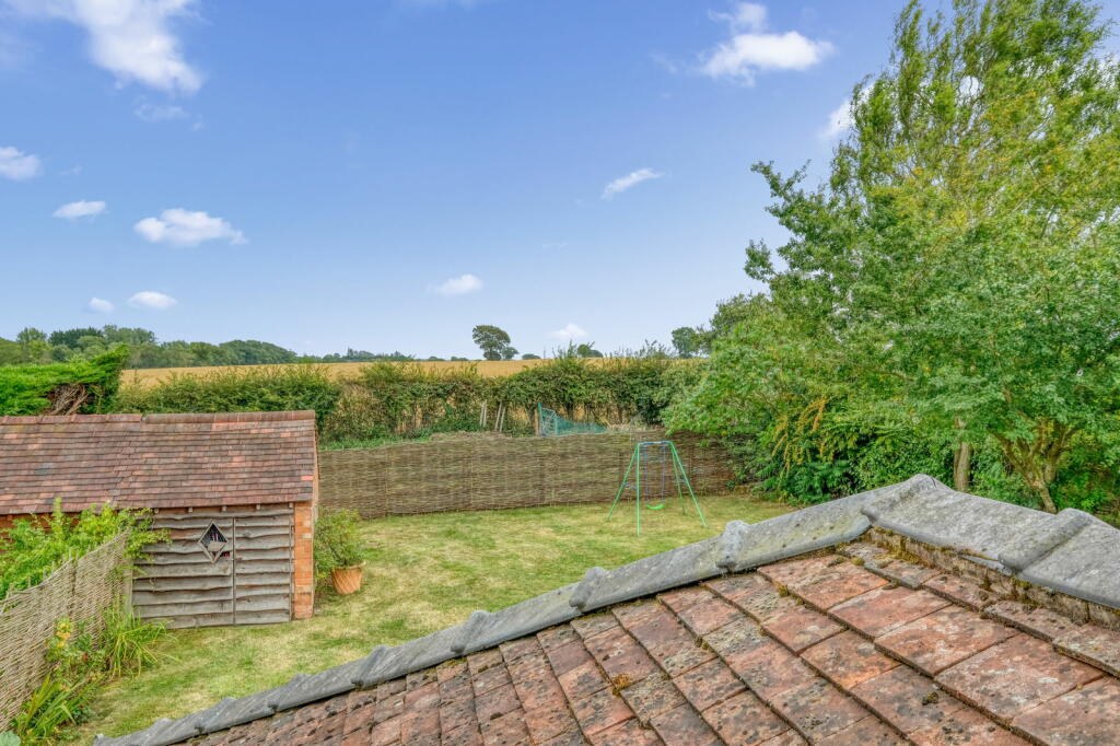 Additional property image - Keepers Cottage, Bradley Green, B96 6TQ