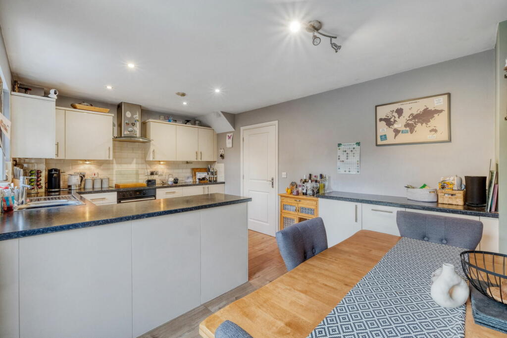 Additional property image - Shottery Close, Ipsley, Redditch B98 0GE
