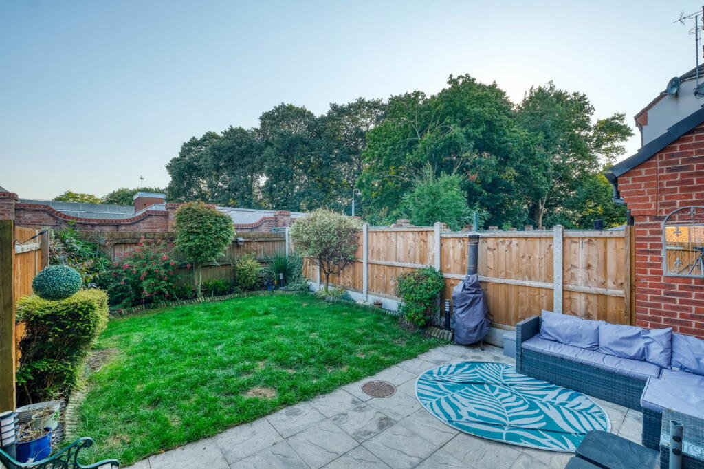 Additional property image - Shottery Close, Ipsley, Redditch B98 0GE