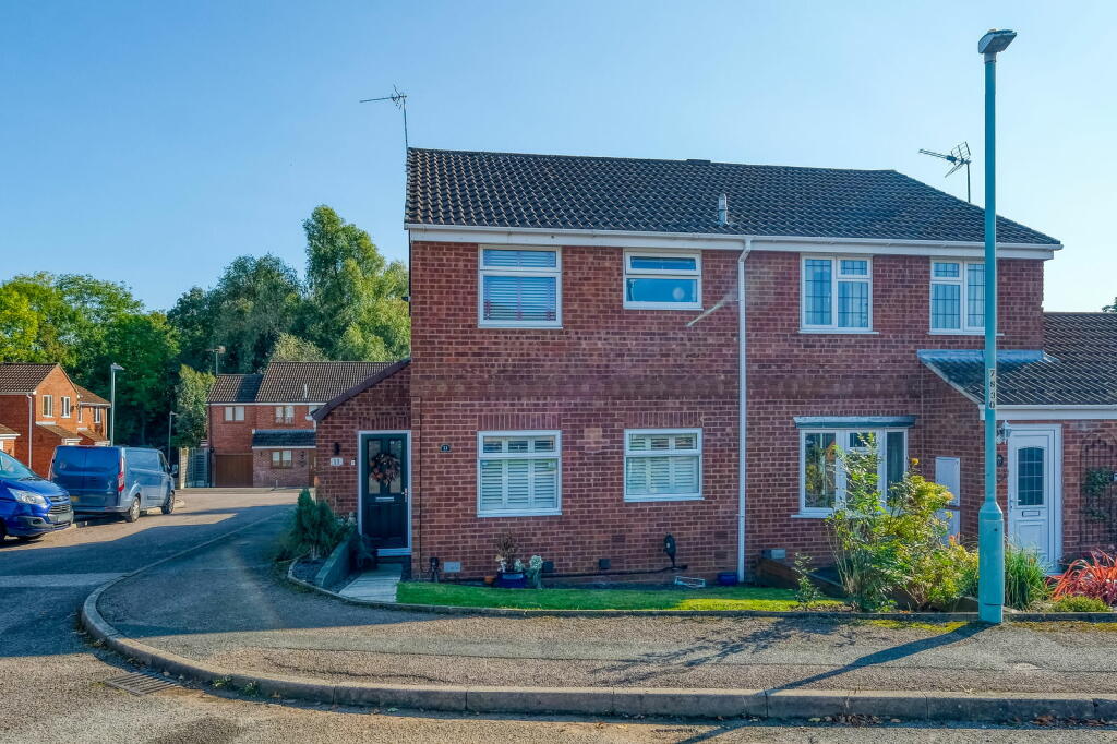 Additional property image - Spetchley Close, Walkwood, Redditch B97 5NB