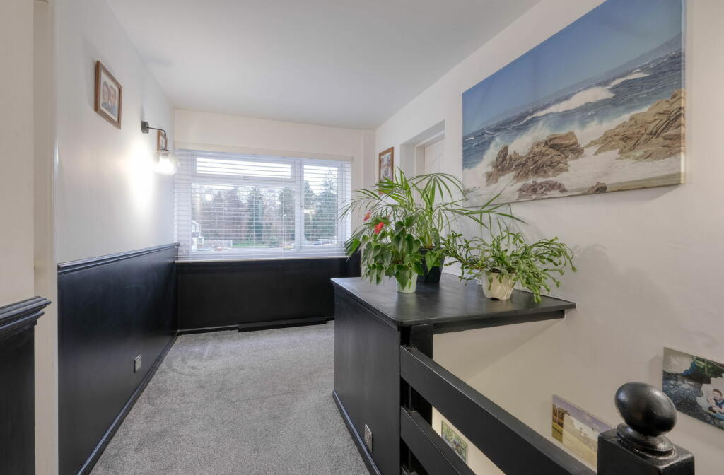 Additional property image - Kenchester Close, Matchborough East, Redditc B98 0BT