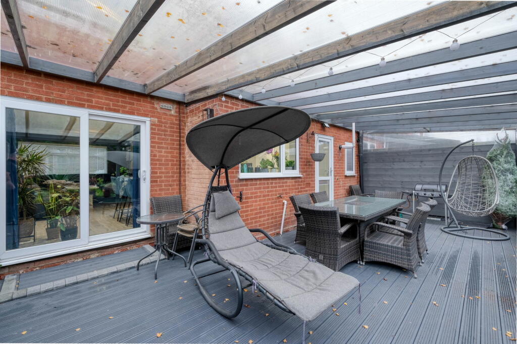 Additional property image - Kenchester Close, Matchborough East, Redditc B98 0BT