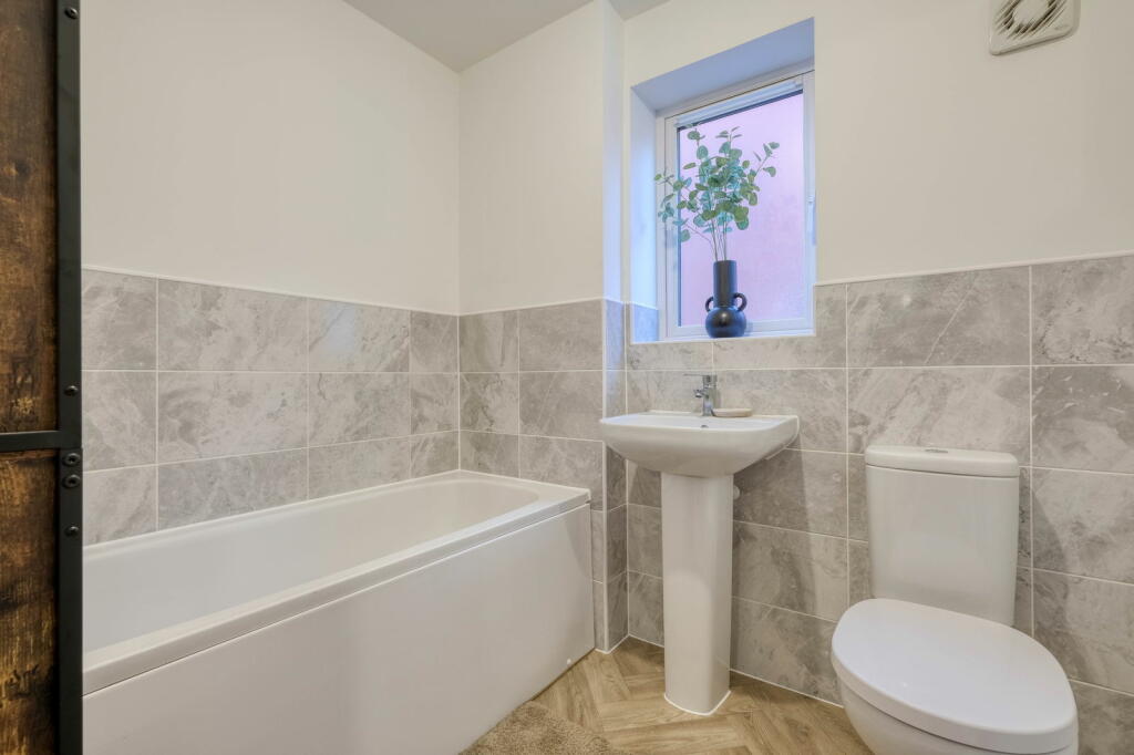 Additional property image - Hawling Street, Brockhill, Redditch B97 6BP