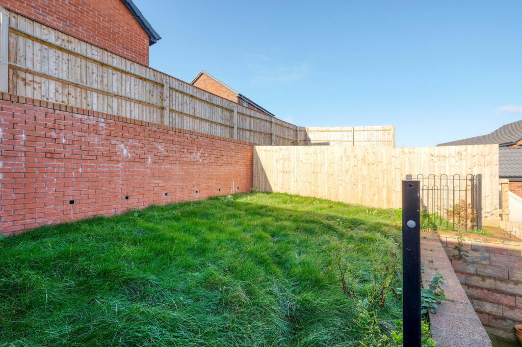 Additional property image - Hawling Street, Brockhill, Redditch B97 6BP