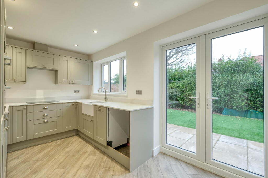Additional property image - Hoopers Lane, Astwood Bank, Redditch B96 6AP