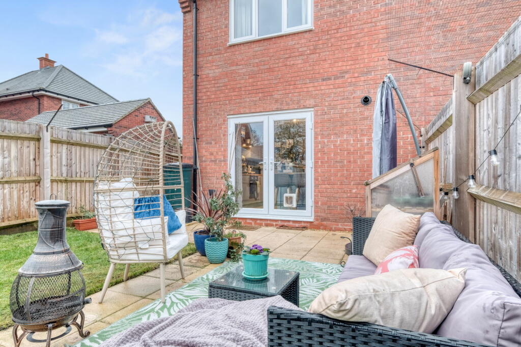 Additional property image - Payne Drive, Alcester, Warwickshire B49 5RQ