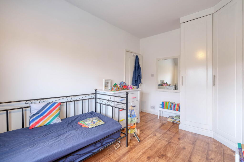 Additional property image - Oakenshaw Road, Greenlands, Redditch B98 7PA
