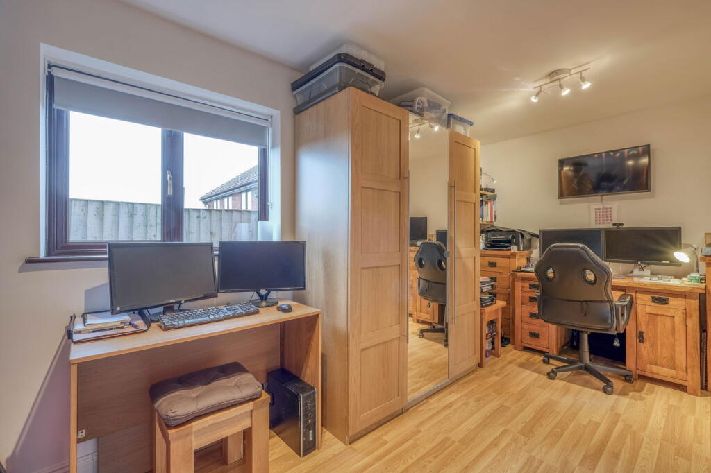 Additional property image - Valley Close, Callow Hill, Redditch B97 5YY