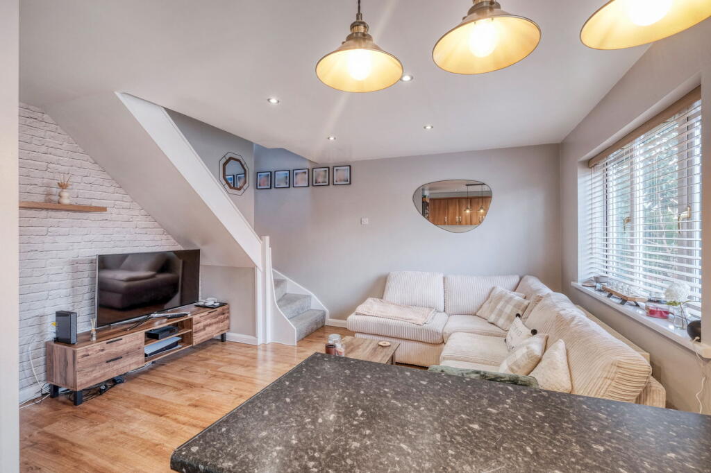 Additional property image - Bilbury Close, Walkwood, Redditch B97 5XN